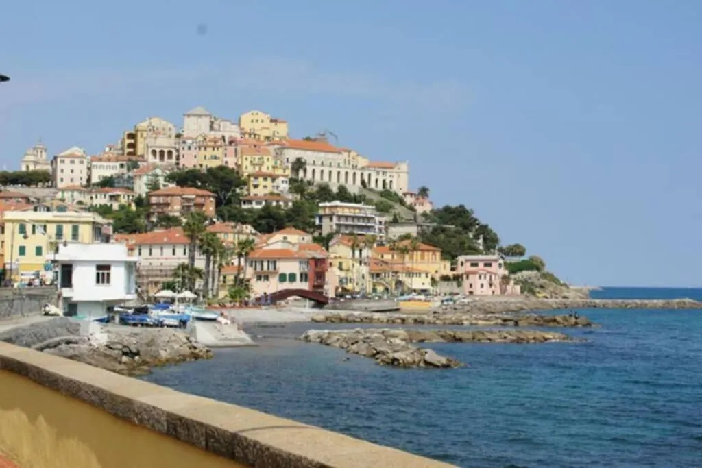Maison De Vacances Avec Grande Terrasse Ombragee Villa Imperia